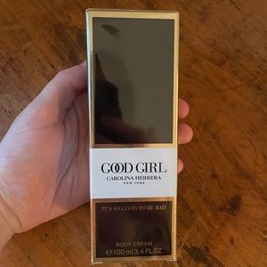 Good Girl Body Cream Carolina Herrera